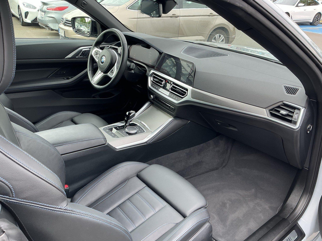 BMW M440