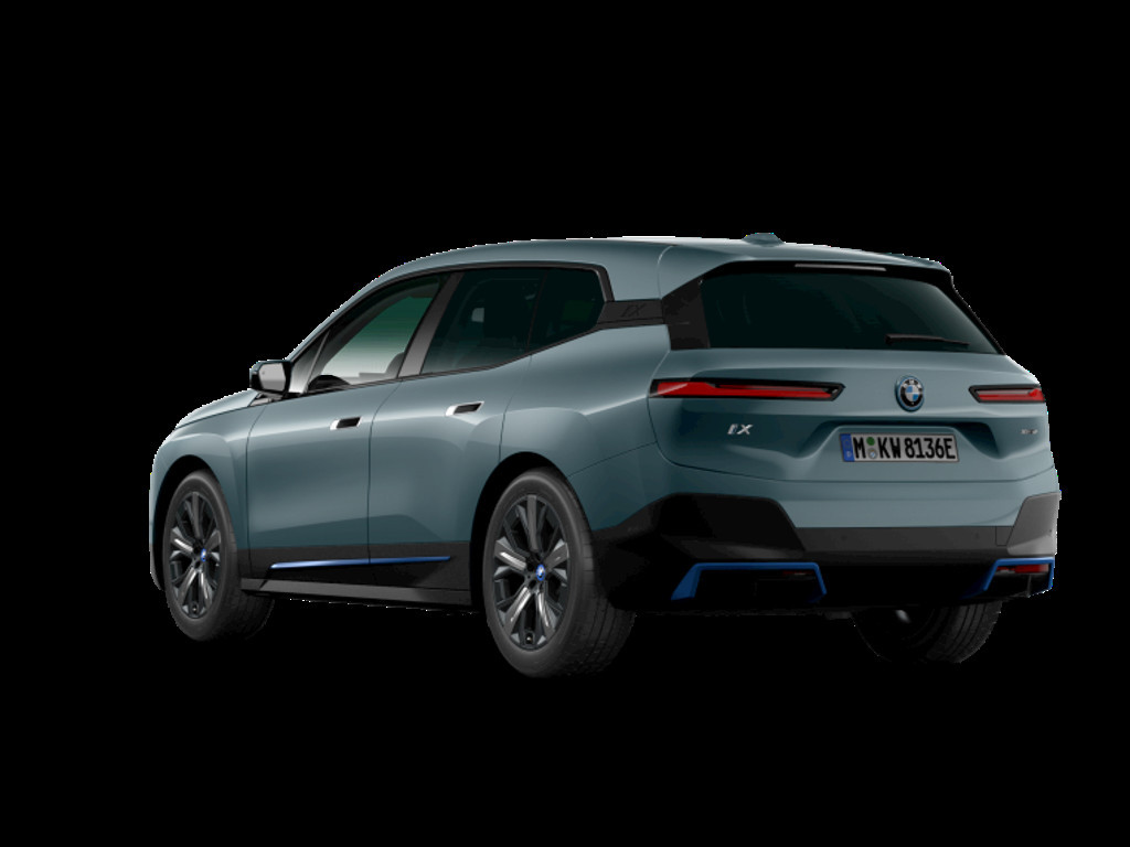 BMW iX