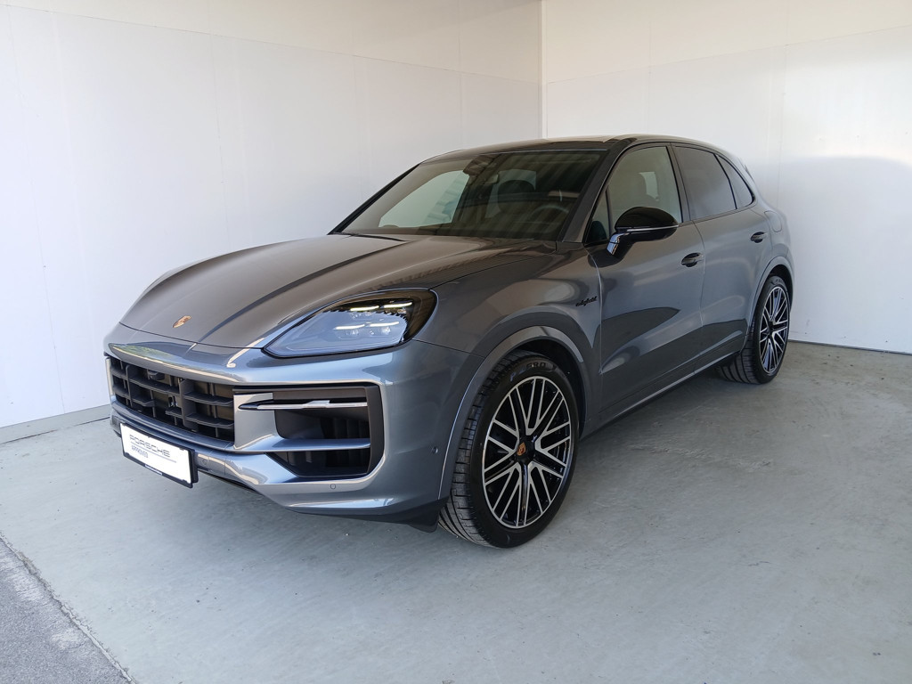 Porsche Cayenne E-Hybrid Black Edition