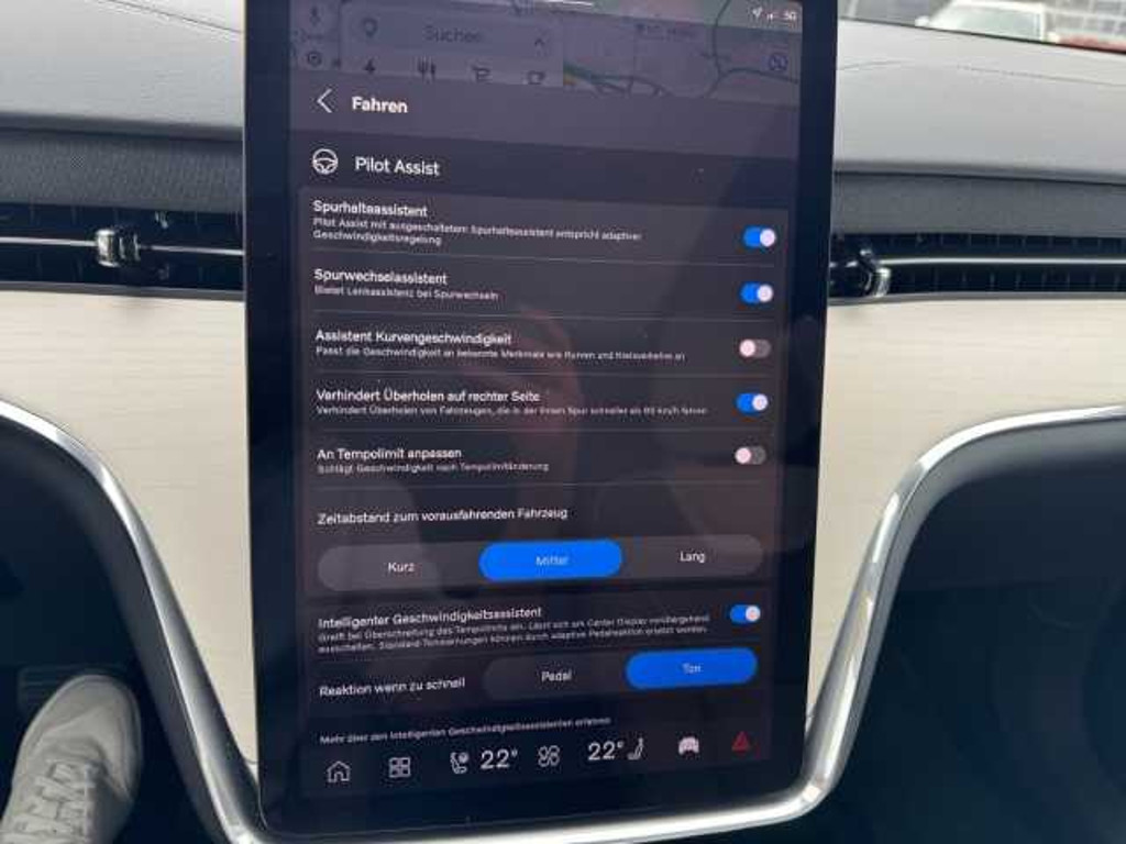 Volvo EX90