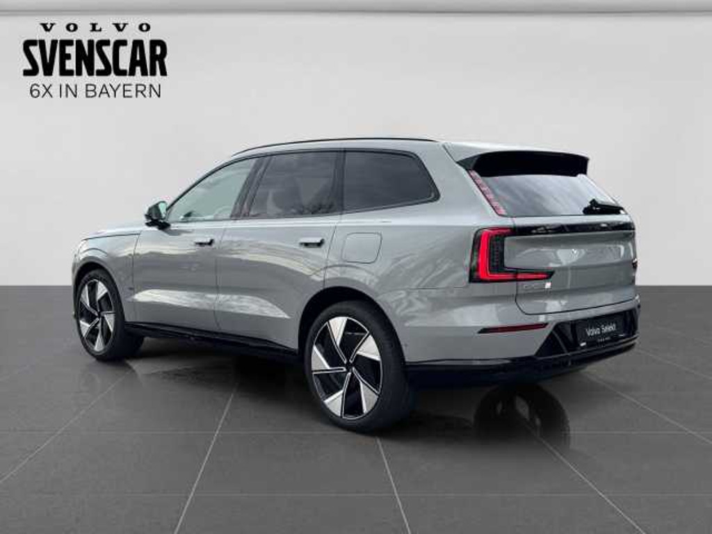 Volvo EX90