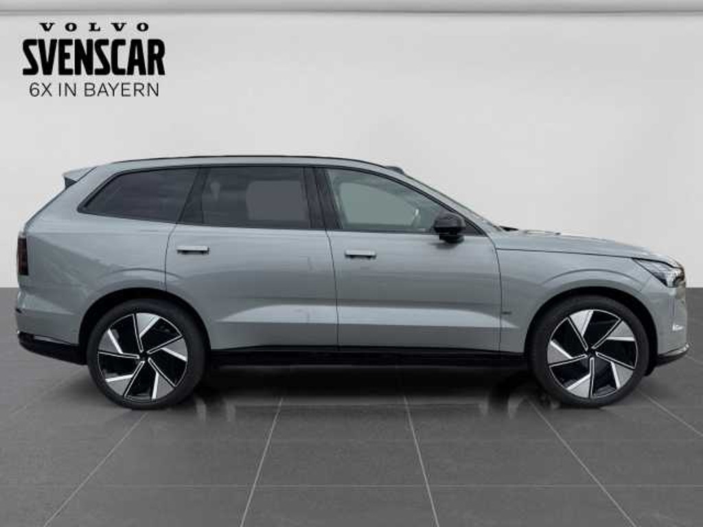 Volvo EX90