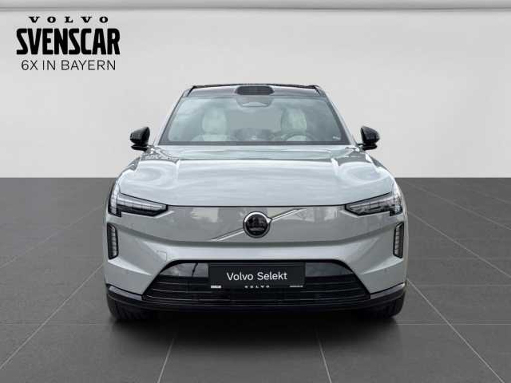 Volvo EX90