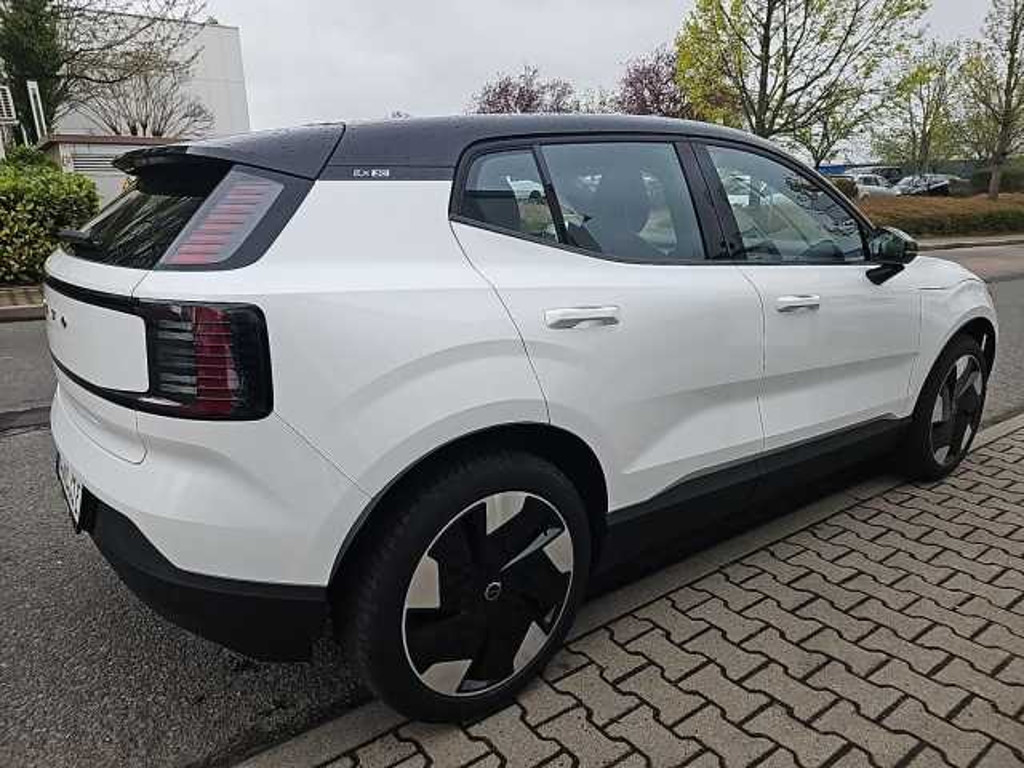Volvo EX30