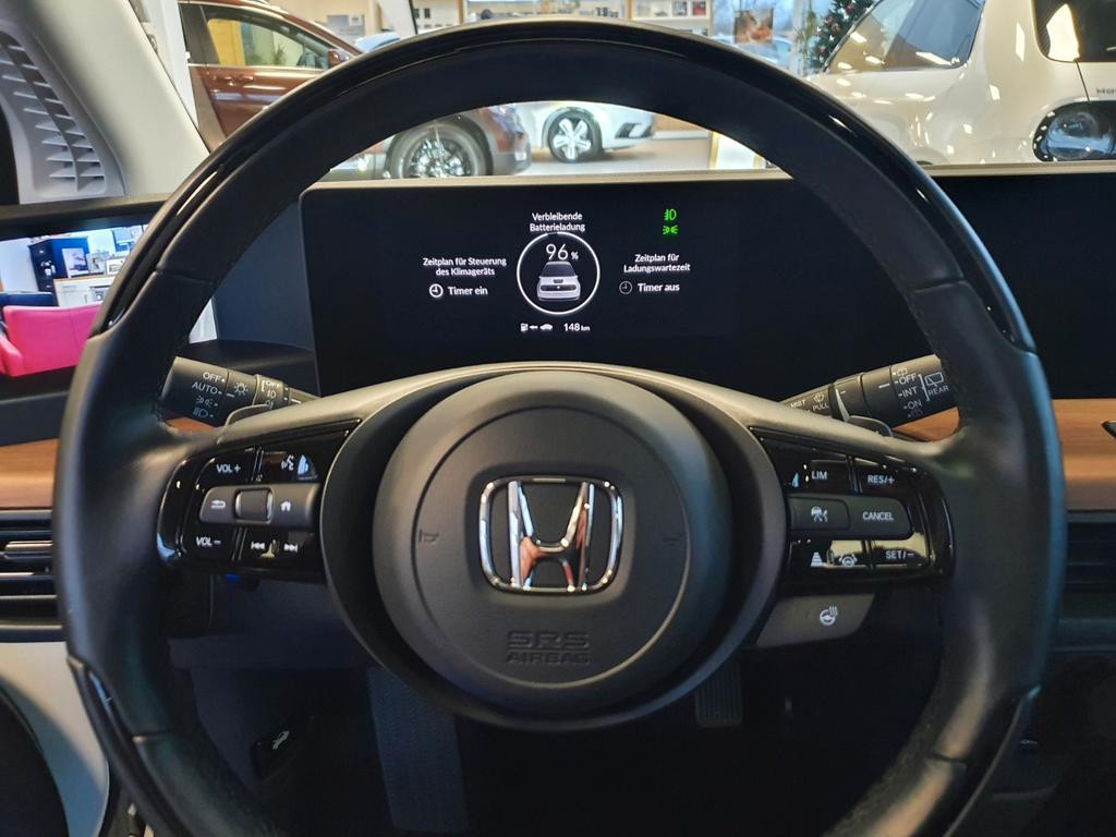 Honda e