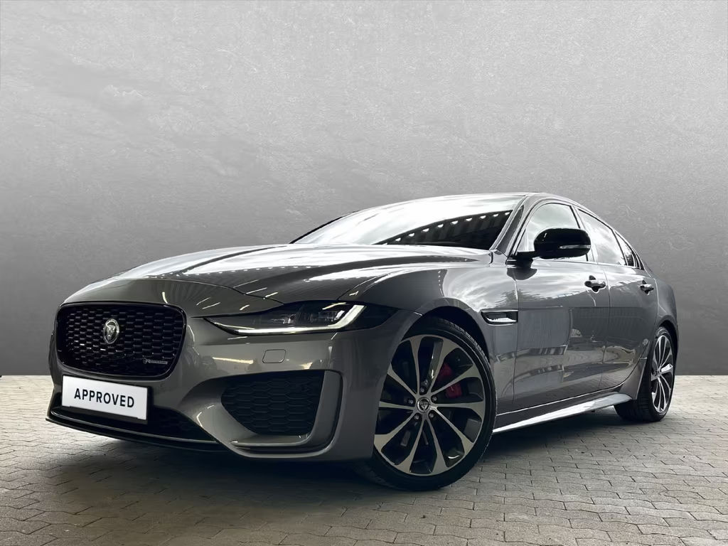 Jaguar XE R-Dynamic SE P250
