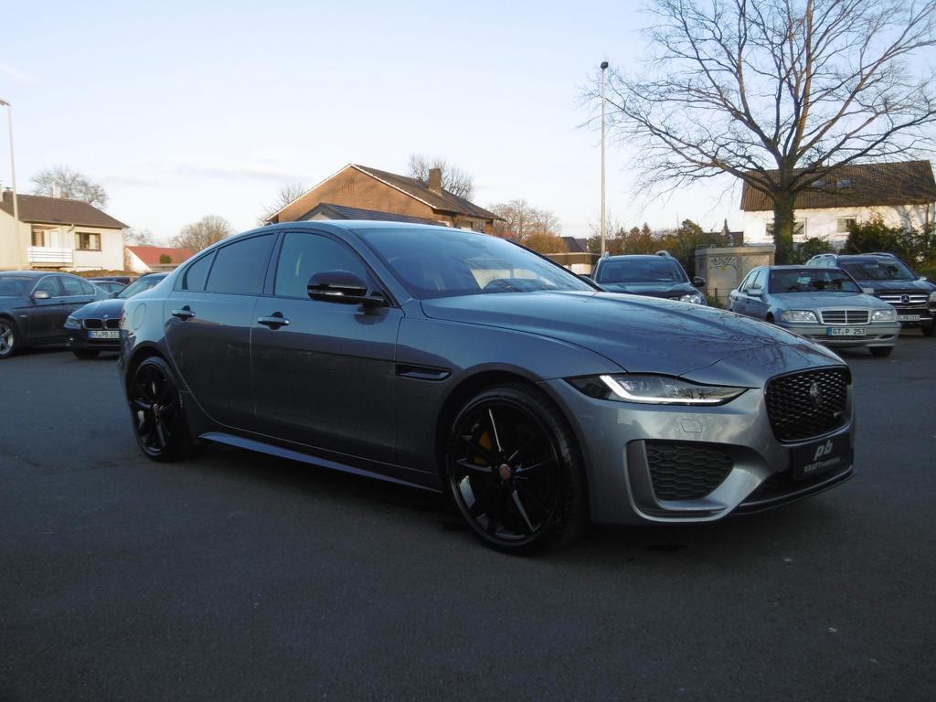 Jaguar XE