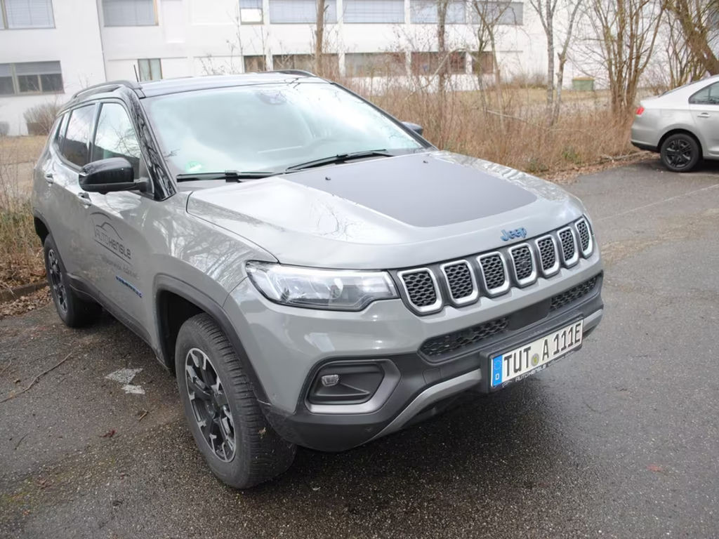 Jeep Compass Hybrid