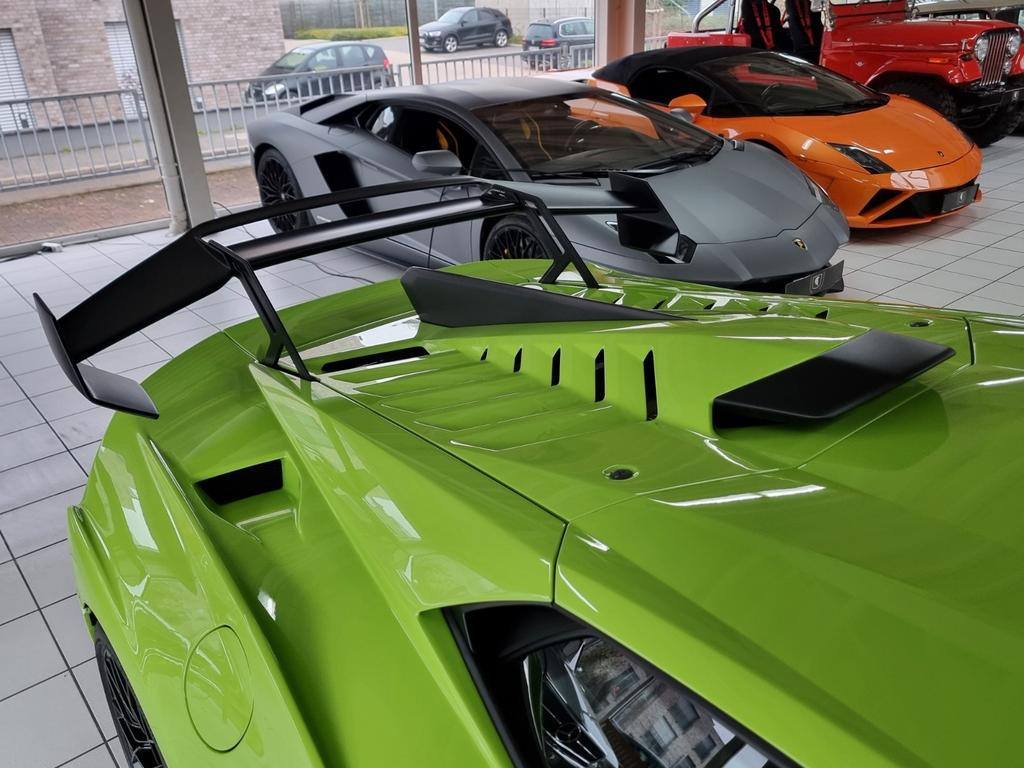 Lamborghini Huracan