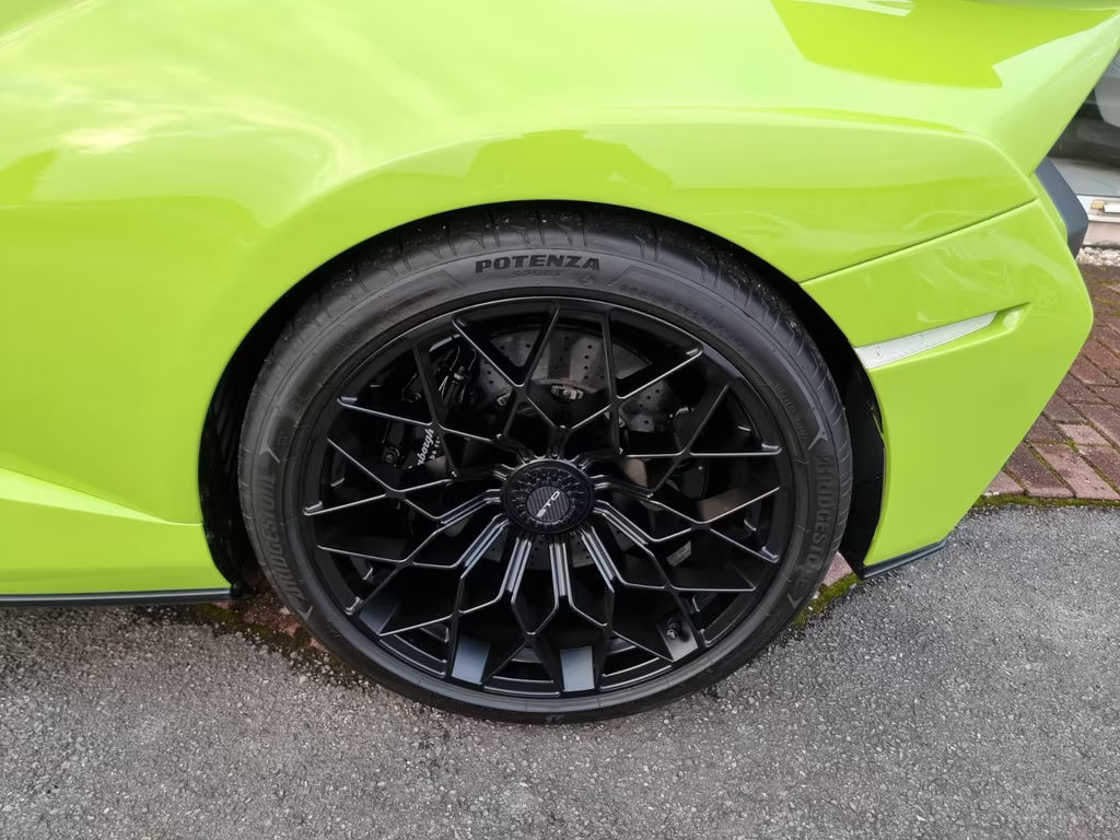 Lamborghini Huracan