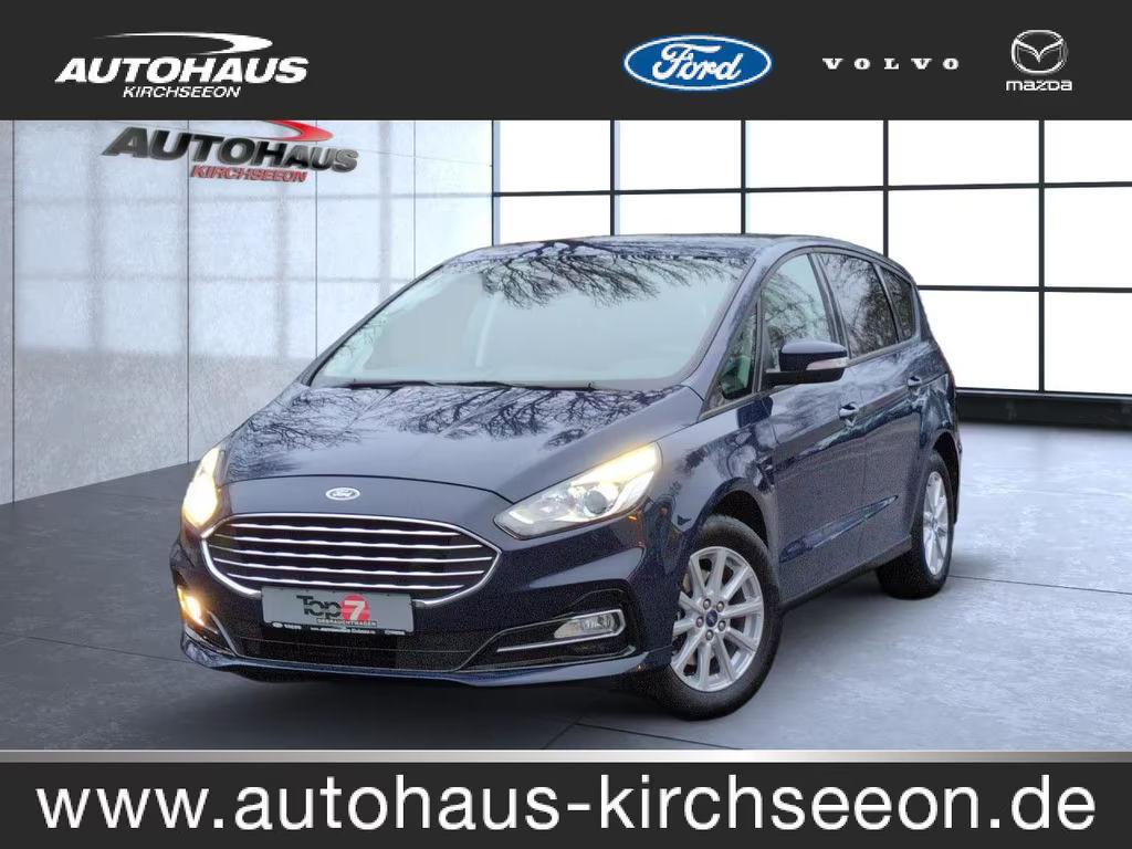 Ford S-Max Titanium