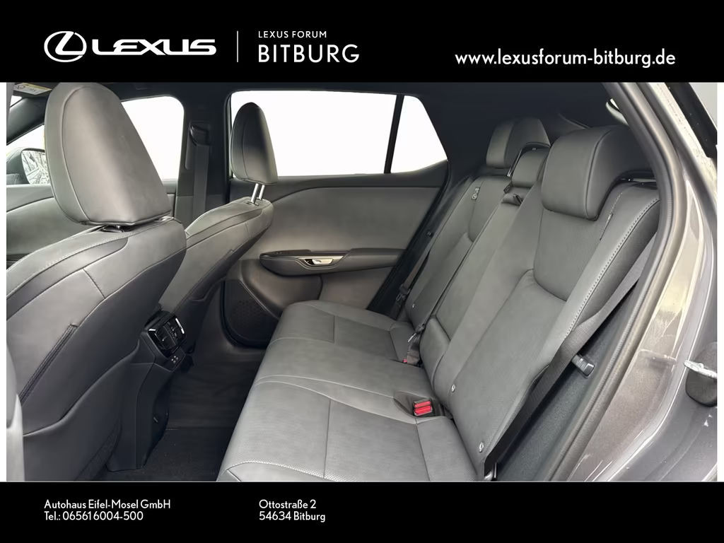 Lexus RZ