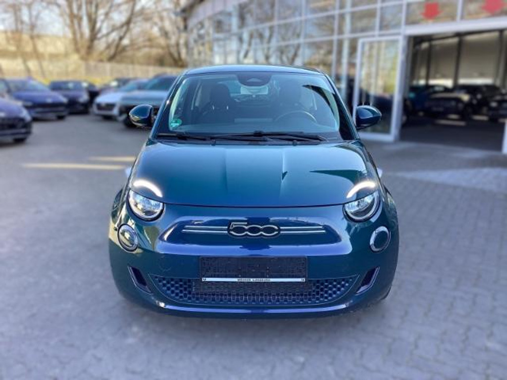 Fiat 500e Basis *UConnect *AndroidAuto *Apple CarPlay