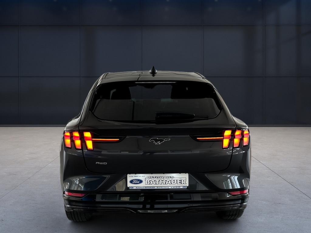 Ford Mustang Mach-E
