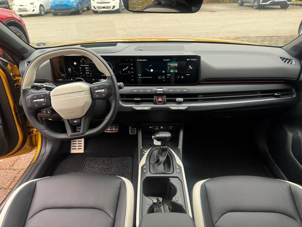 Kia K4