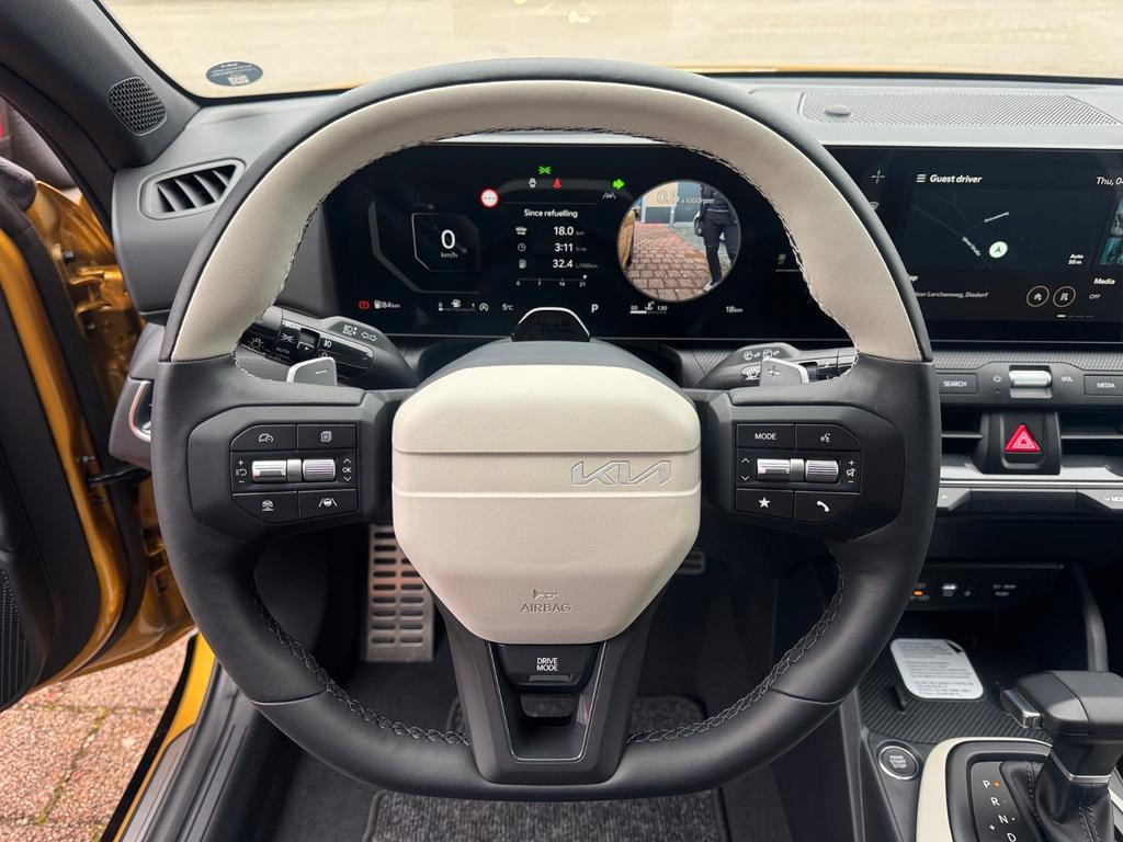 Kia K4