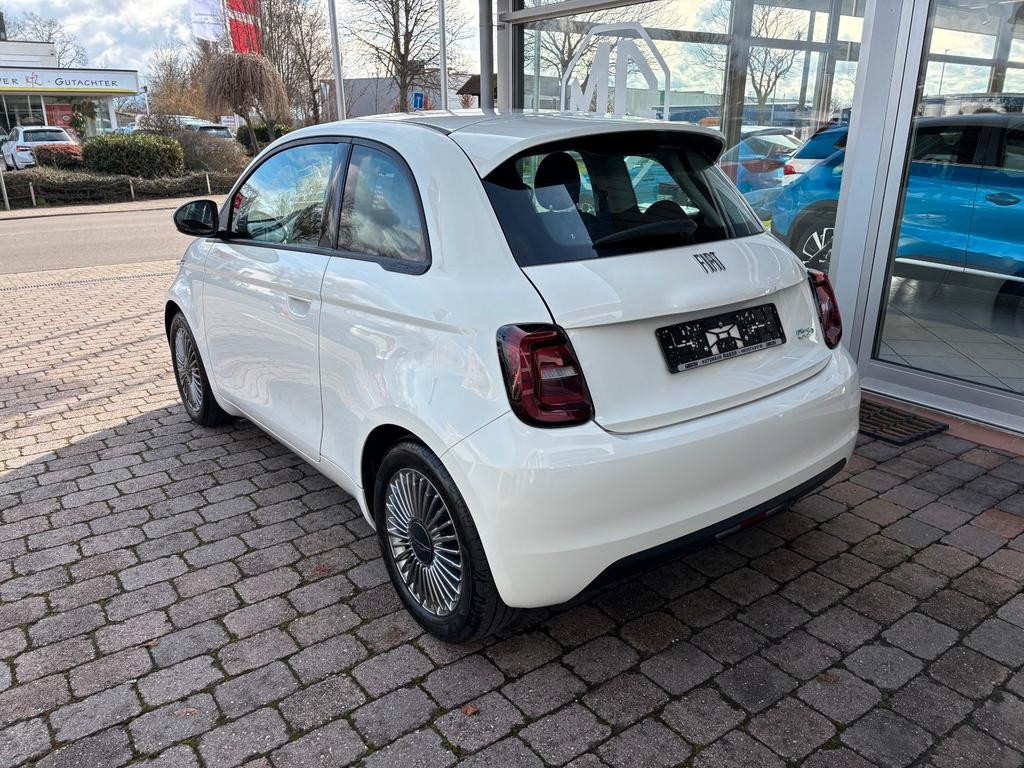 Fiat 500e