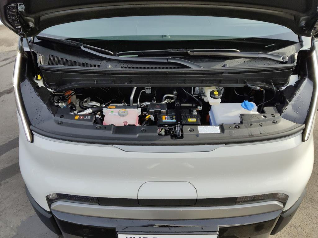 Kia PV5 Passenger