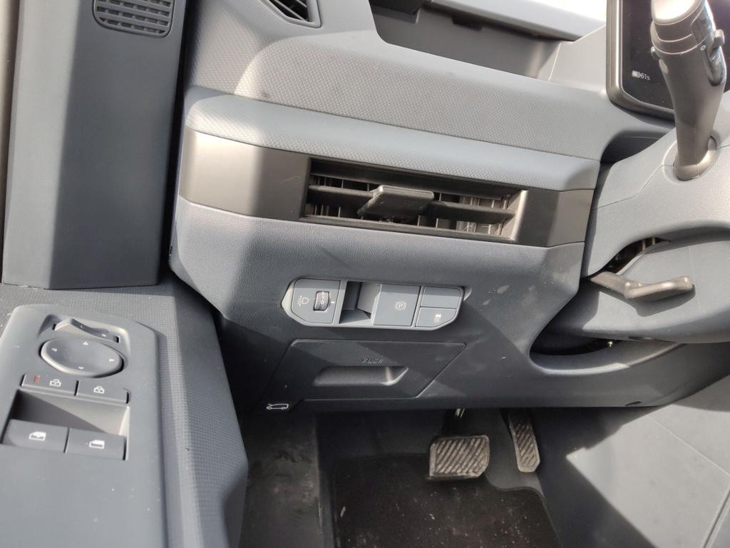 Kia PV5 Passenger