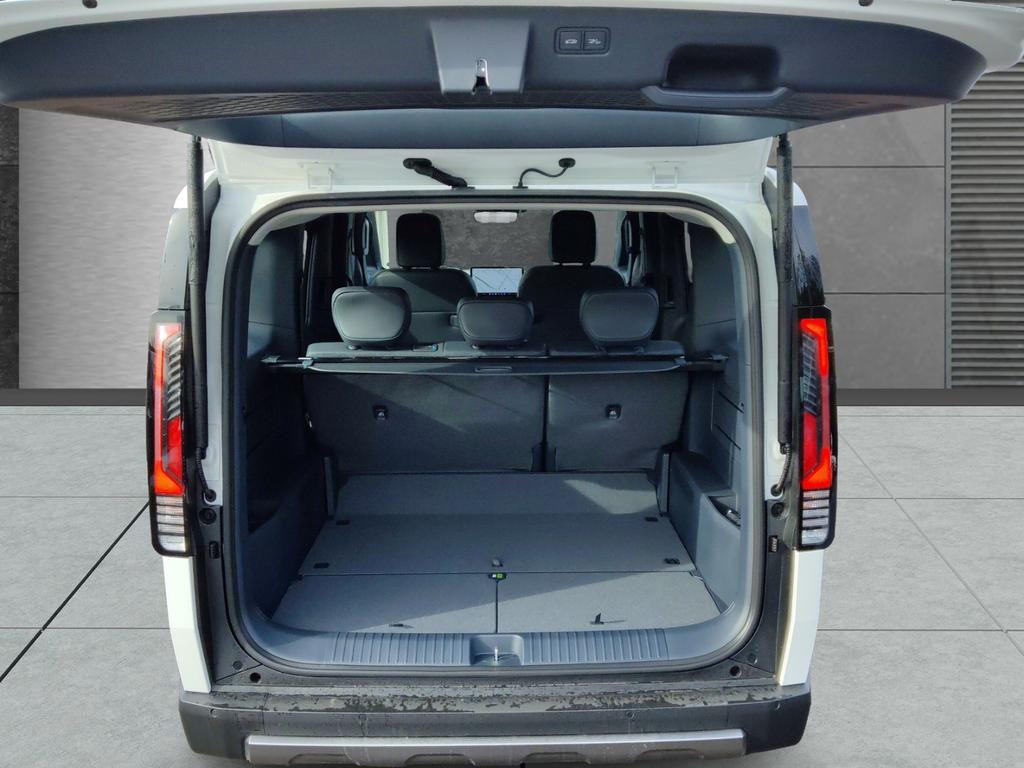 Kia PV5 Passenger
