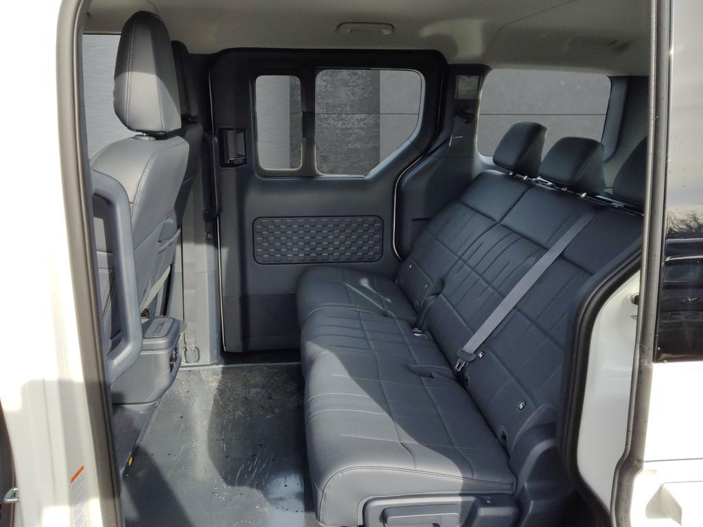 Kia PV5 Passenger