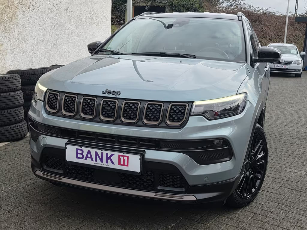 Jeep Compass Limited Hybrid
