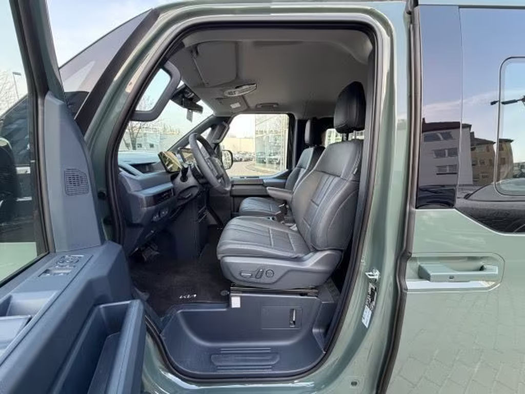 Kia PV5 Passenger