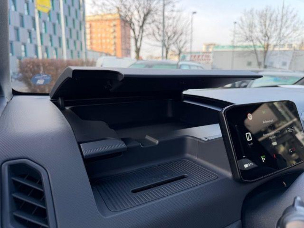Kia PV5 Passenger