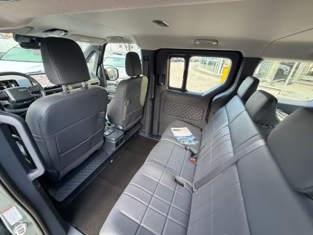 Kia PV5 Passenger