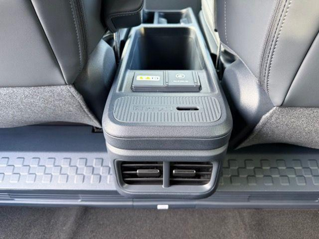 Kia PV5 Passenger