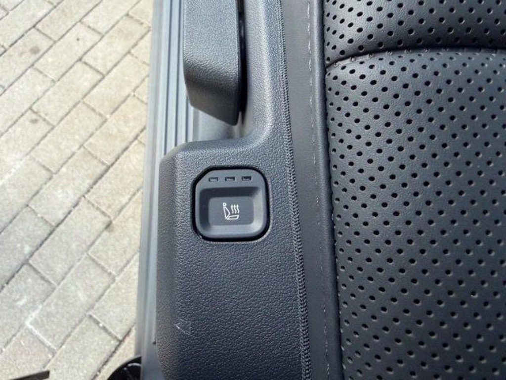Kia PV5 Passenger