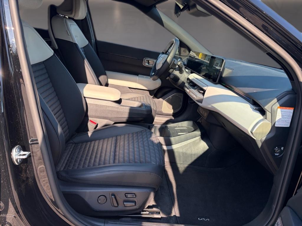 Kia EV4