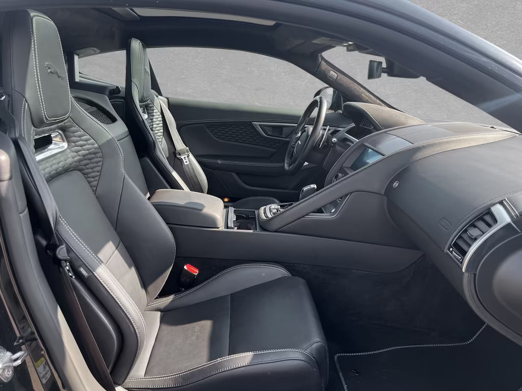 Jaguar F-Type