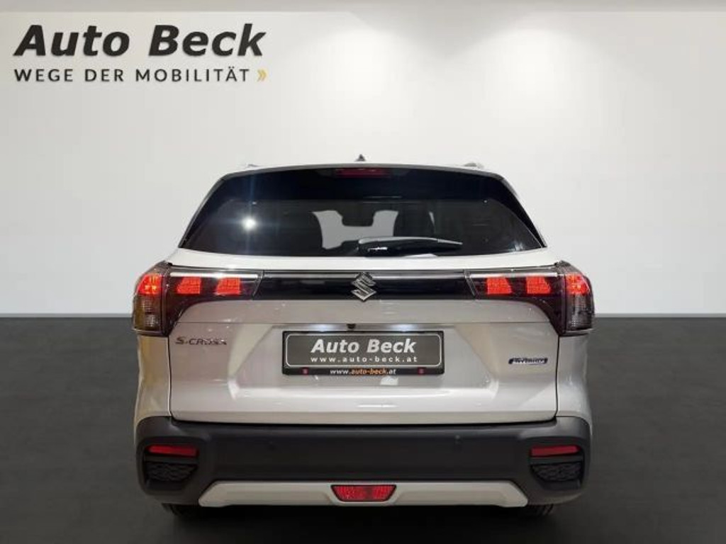Suzuki S-Cross
