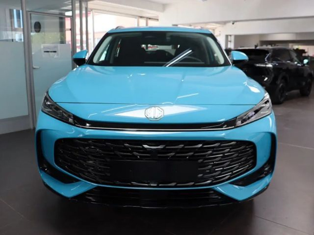MG HS