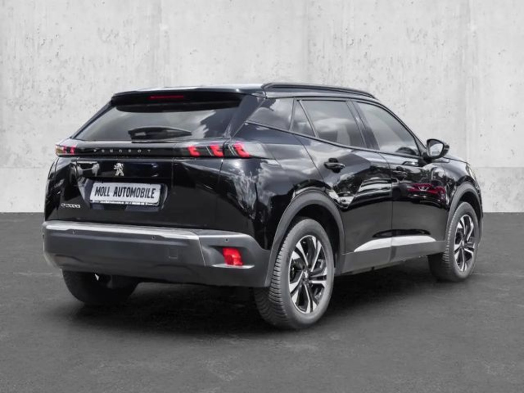 Peugeot e-2008