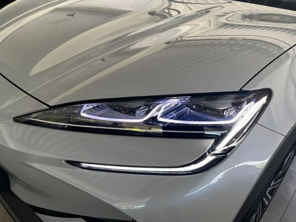 BYD Sealion 7
