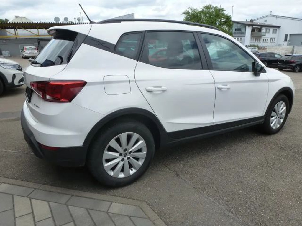 Seat Arona