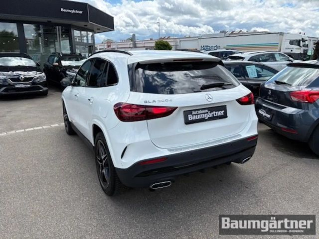 Mercedes-Benz GLA-Klasse