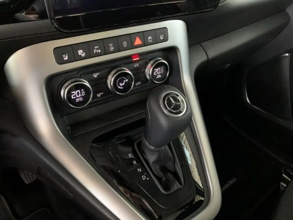 Mercedes-Benz T 180