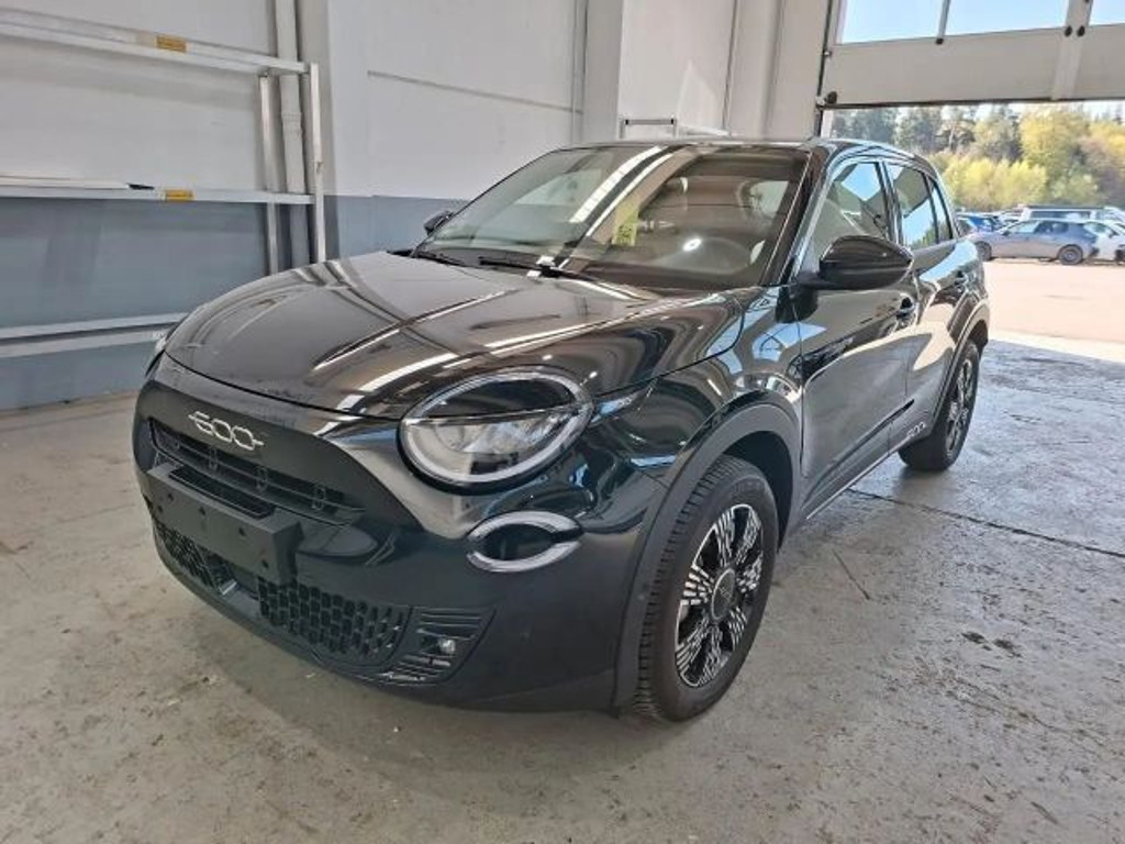 Fiat 600e Hybrid AUTOMATIK CARPLAY KLIMA SITZH PDC