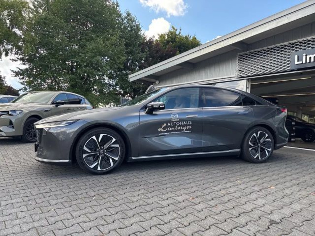Mazda 6e