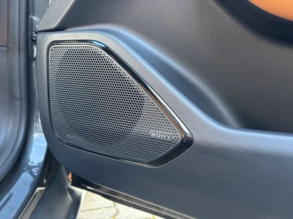 Mazda 6e
