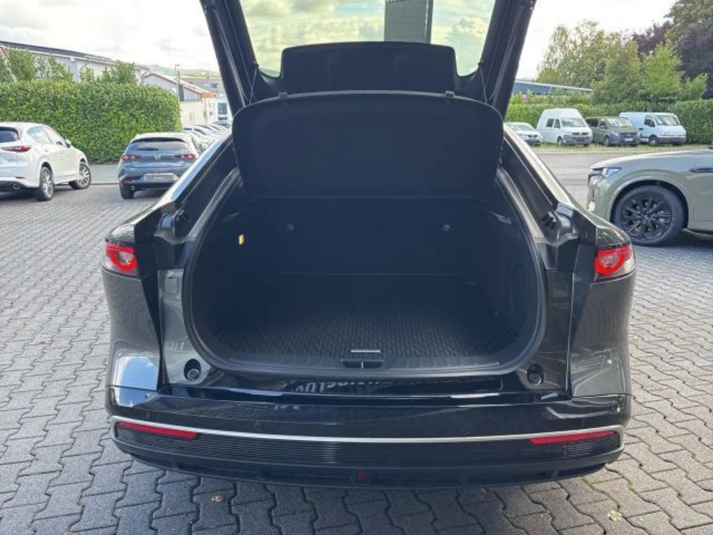 Mazda 6e