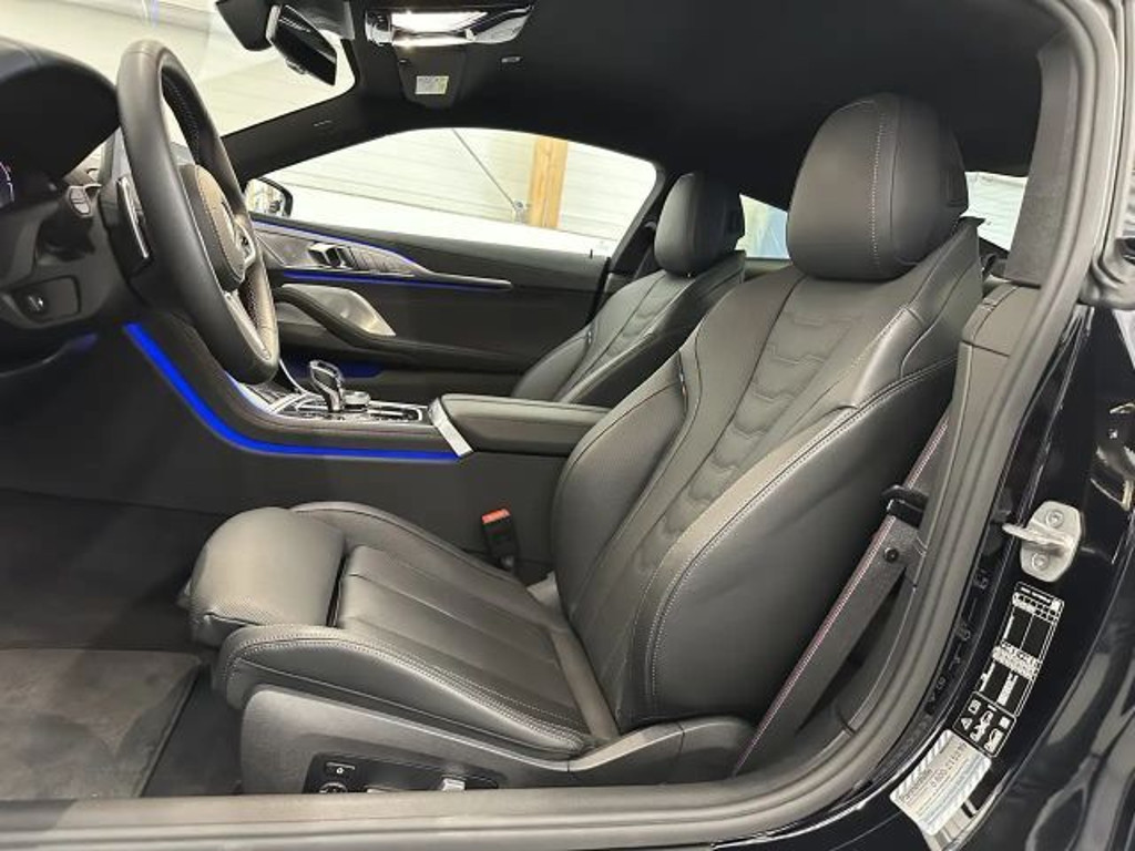 BMW M850