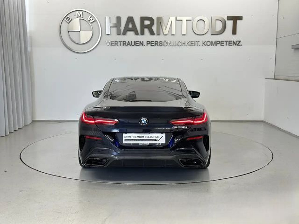 BMW M850
