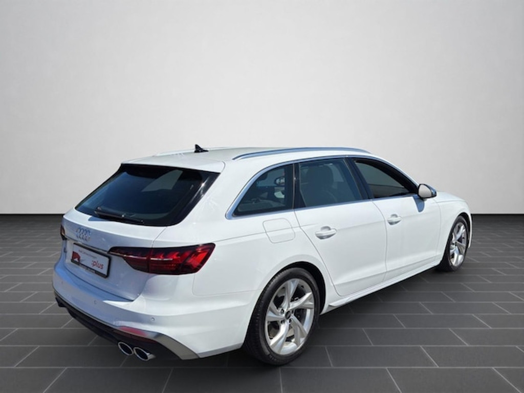 Audi S4