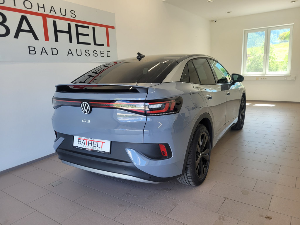 Volkswagen ID.5