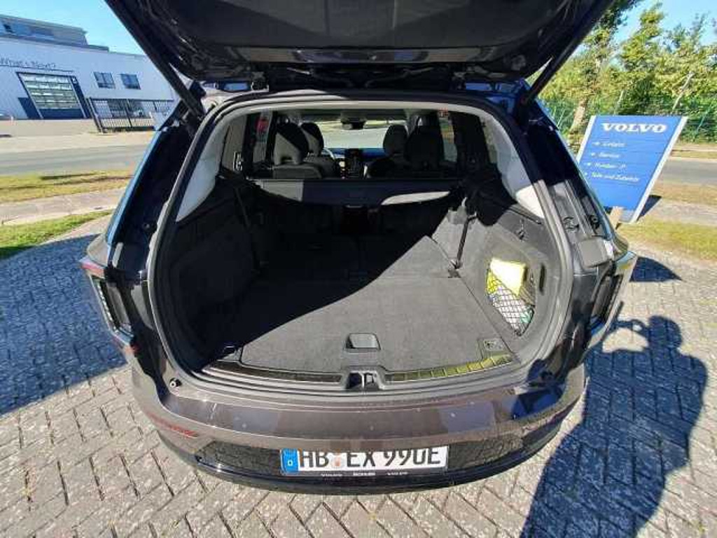 Volvo EX90
