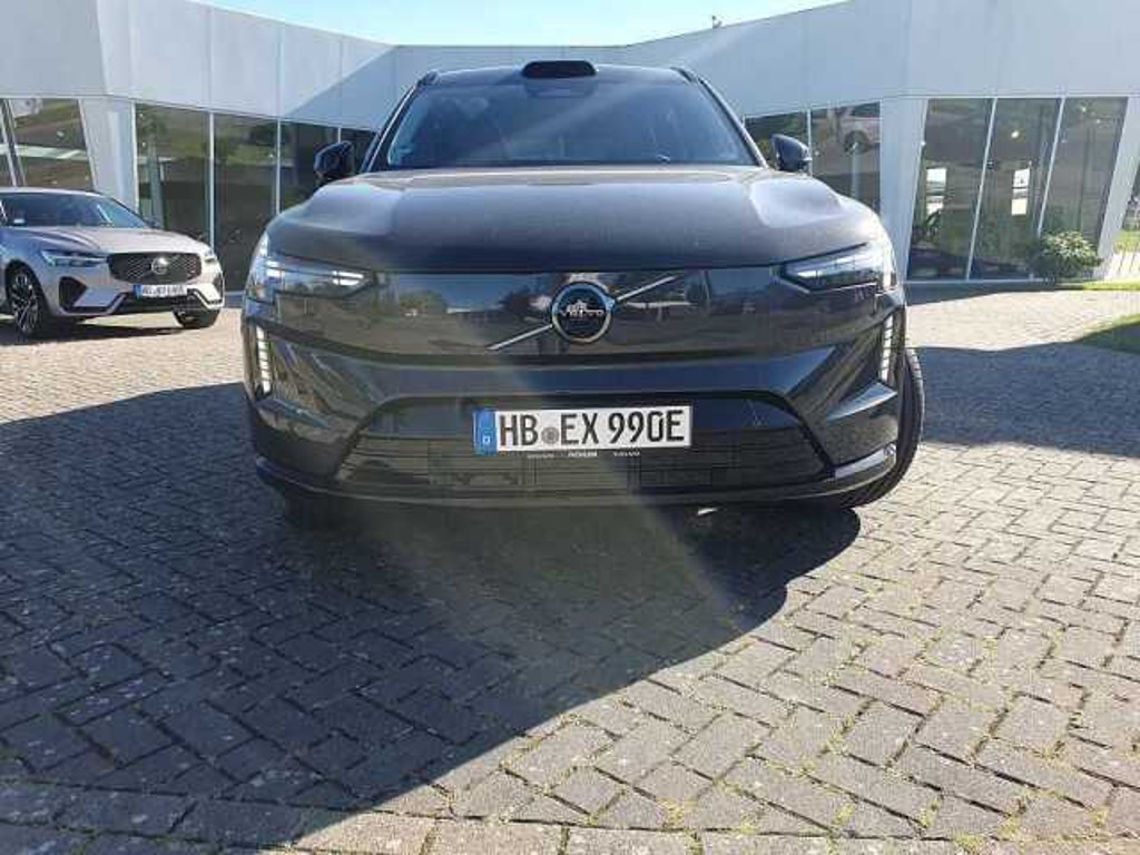 Volvo EX90